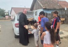 „Îmbracă un copil pentru școală”, campanie pentru 40 de elevi din Pesac