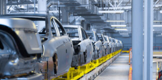 Industria auto germană se află în dificultate. Volkswagen, BMW și Mercedes elimină mii de locuri de muncă.