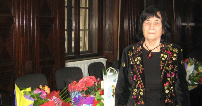 La revedere, Maria Pongrácz! Celebră scriitoare și jurnalistă, a trecut în neființă la 85 de ani.