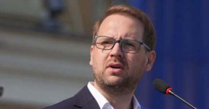 Legea ANI a fost adoptată de Camera Deputaților. Fritz acuză PSD, PNL și UDMR că susțin un amendament „împotriva Timișoarei”