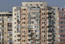 Lifturi noi în clădiri vechi. Fonduri europene pentru numai două imobile din Timișoara.