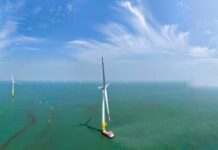 Ministerul Energiei propune trei zone pentru parcuri eoliene offshore, având o capacitate de 3,1 GW, pentru concesionare în Marea Neagră. Proiectul a fost publicat cu o întârziere de peste 16 luni.