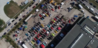„Pasionați de tuning românesc, în acest weekend, la Timișoara. Două zile de spectacol auto cu intrare liberă.”