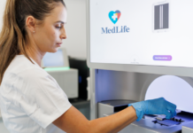 Premiera în România: MedLife introduce primul test de microbiom intestinal realizat complet în țară. Până acum, toate testele erau trimise în străinătate.