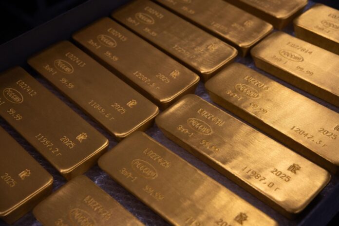 Rusia a vândut aur în valoare de peste 5 miliarde de dolari în acest an. Ce sugerează acest lucru despre economia țării?