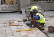 Se instaleză plăci din piatră naturală în Traian. Ce se va întâmpla cu pavajul cubic?