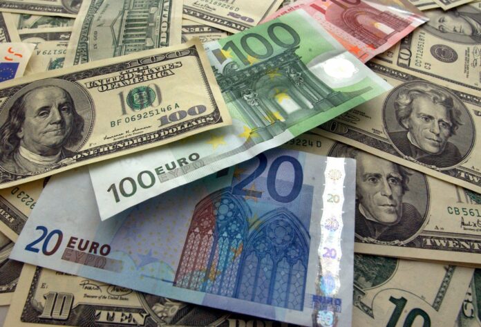 FT: Statele Unite au vândut euro pentru a sprijini yenul japonez fără a informa BCE. „Așa ceva nu s-a mai întâmplat niciodată”