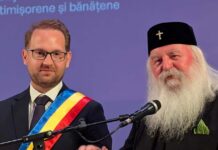 VIDEO. Laude pentru Simonis, amintiri despre spitale fără căldură și o promisiune. De ce ÎPS Ioan l-a făcut pe Fritz să stea în picioare.