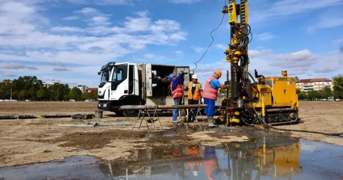 Au început forajele pentru noul stadion „Dan Păltinișanu”. Urmează studiul geotehnic Au început forajele pentru noul stadion „Dan Păltinișanu”. Urmează studiul geotehnic