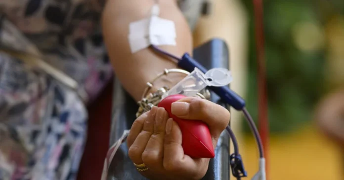 Cum finanțează donatorii de sânge din România deficitul bugetar Cum finanțează donatorii de sânge din România deficitul bugetar