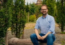 Dominic Fritz, atac dur la Alfred Simonis: „Au încălcat Constituția ca să scape de mine” Dominic Fritz, atac dur la Alfred Simonis: „Au încălcat Constituția ca să scape de mine”