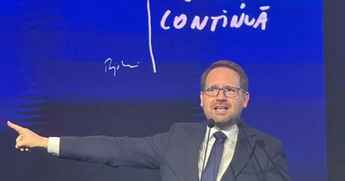 Dominic Fritz înainte de plecarea din Primăria Timișoara: „Nu pot să-mi încheie misiunea” Dominic Fritz înainte de plecarea din Primăria Timișoara: „Nu pot să-mi încheie misiunea”