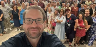 Fritz își adună susținătorii cu 3 zile înainte de a pierde primăria Fritz își adună susținătorii cu 3 zile înainte de a pierde primăria