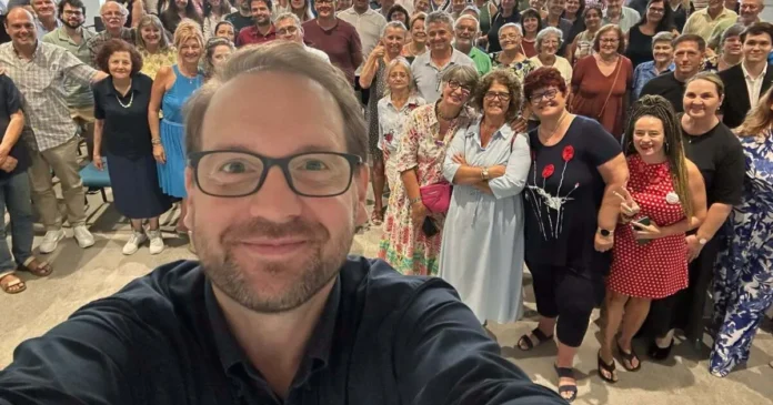 Fritz își adună susținătorii cu 3 zile înainte de a pierde primăria Fritz își adună susținătorii cu 3 zile înainte de a pierde primăria