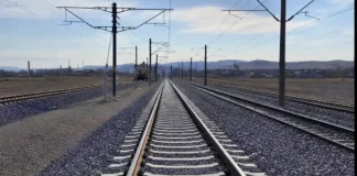 Lucrările pe calea ferată Brașov – Sighișoara au atins 61% Lucrările pe calea ferată Brașov – Sighișoara au atins 61%
