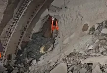 Presa maghiară urmărește lucrările de pe A1, autostrada care leagă România de Ungaria Presa maghiară urmărește lucrările de pe A1, autostrada care leagă România de Ungaria