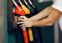 Reducerea accizei la motorină se menține până la finalul lunii septembrie Reducerea accizei la motorină se menține până la finalul lunii septembrie