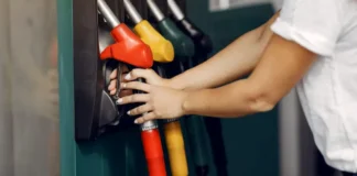 Reducerea accizei la motorină se menține până la finalul lunii septembrie Reducerea accizei la motorină se menține până la finalul lunii septembrie