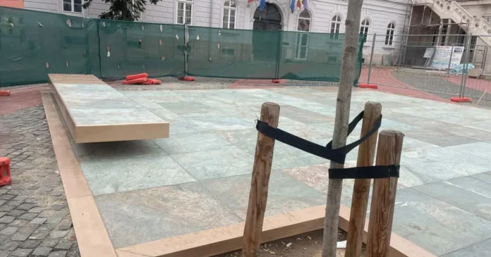 Traseul Revoluției, gata prea târziu. Nota de plată: 10 milioane de lei Traseul Revoluției, gata prea târziu. Nota de plată: 10 milioane de lei