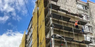 10 blocuri din Timișoara, reabilitate cu fonduri europene. S-a semnat primul contract 10 blocuri din Timișoara, reabilitate cu fonduri europene. S-a semnat primul contract