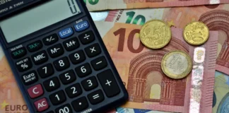 Afaceri cu asiatici și facturi fictive. Prejudiciu de 6,2 milioane de lei Afaceri cu asiatici și facturi fictive. Prejudiciu de 6,2 milioane de lei