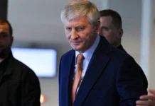 Ahmetov închide o fabrică în România: 200 de concedieri din cauza războiului Ahmetov închide o fabrică în România: 200 de concedieri din cauza războiului