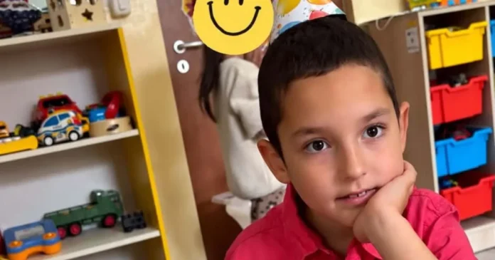 Andrei are 7 ani și visează la independență. Apelul emoționant al asociației Andrei are 7 ani și visează la independență. Apelul emoționant al asociației