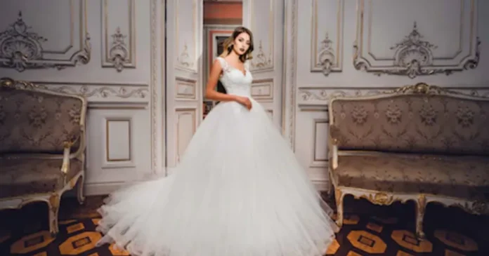 Cum alegi rochia elegantă perfectă care te face să strălucești la orice eveniment Cum alegi rochia elegantă perfectă care te face să strălucești la orice eveniment