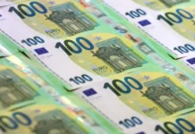 Cursul euro atinge un nou record istoric: 5,34 lei Cursul euro atinge un nou record istoric: 5,34 lei