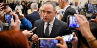 Deficitul bugetar scade la 3,81% din PIB în nouă luni. Dobânzile ating 50,63 miliarde lei Deficitul bugetar scade la 3,81% din PIB în nouă luni. Dobânzile ating 50,63 miliarde lei