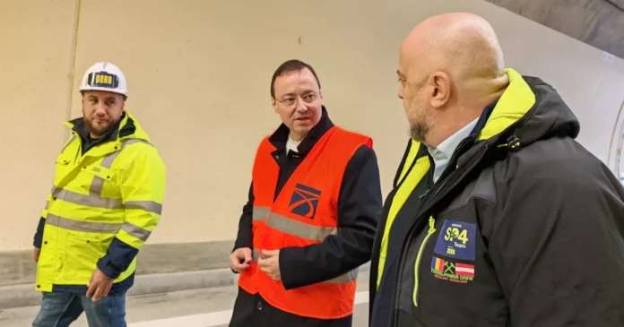 Două obstacole pe Secțiunea 4 Sibiu – Pitești: tunelul Momaia și ieșirea spre DN73G