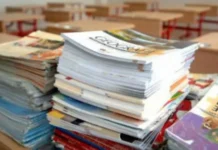 Elevii de clasa a IX-a primesc manualele noi abia la sfârșitul lunii noiembrie Elevii de clasa a IX-a primesc manualele noi abia la sfârșitul lunii noiembrie