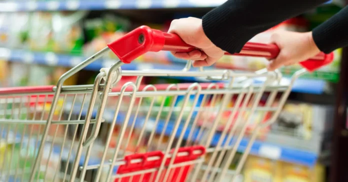 Europenii consumă mai mult și economisesc mai puțin, arată noile date Eurostat Europenii consumă mai mult și economisesc mai puțin, arată noile date Eurostat