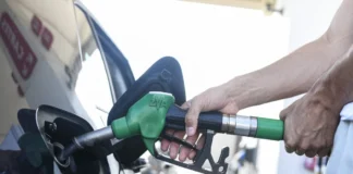 Impactul înțelegerii Trump-Putin asupra prețului motorinei Impactul înțelegerii Trump-Putin asupra prețului motorinei