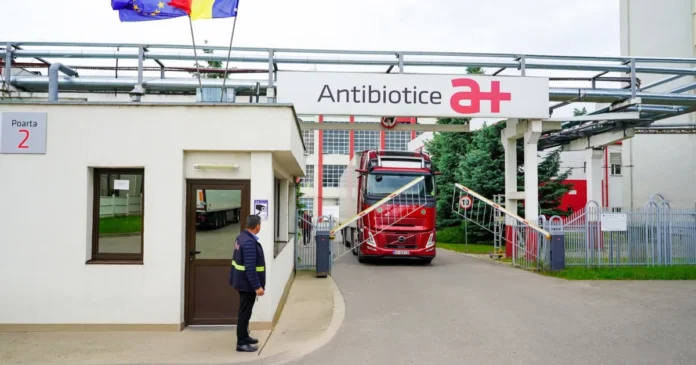 Ioan Nani părăsește conducerea Antibiotice Iași după aproape trei decenii