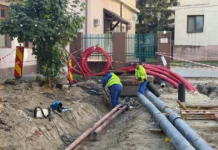 Lucrări de regenerare urbană în zona Traian: se înlocuiesc conductele vechi de termoficare Lucrări de regenerare urbană în zona Traian: se înlocuiesc conductele vechi de termoficare