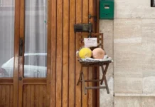 Micii producători au găsit o metodă ca să scape de amenzi. Ce este „pepenele suspendat” Micii producători au găsit o metodă ca să scape de amenzi. Ce este „pepenele suspendat”