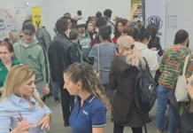 Peste 100 de persoane selectate pentru angajare la Bursa absolvenților de la Timișoara Peste 100 de persoane selectate pentru angajare la Bursa absolvenților de la Timișoara