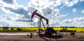 Petrolul, în pragul unui nou salt. Cât de mult ar putea crește din nou prețurile Petrolul, în pragul unui nou salt. Cât de mult ar putea crește din nou prețurile