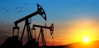 Petrolul scade cu peste 2%, însă atacurile din Arabia Saudită pot aduce scumpiri Petrolul scade cu peste 2%, însă atacurile din Arabia Saudită pot aduce scumpiri