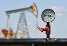 Petrolul scade după anunțul lui Trump. Ormuz s-ar putea redeschide în șapte zile Petrolul scade după anunțul lui Trump. Ormuz s-ar putea redeschide în șapte zile