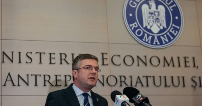 România vrea să reorganizeze ROMARM într-un holding industrial pe domenii România vrea să reorganizeze ROMARM într-un holding industrial pe domenii