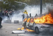 Senatul Franței: protestatarii ar putea plăti până la 10.000 de euro pentru pagube Senatul Franței: protestatarii ar putea plăti până la 10.000 de euro pentru pagube
