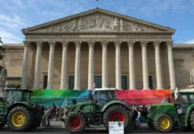 Superputerea care are problemele României, vizitată vineri de experții Moody’s Superputerea care are problemele României, vizitată vineri de experții Moody's