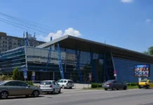 Târg comun de cariere la Timișoara, organizat de patru universități Târg comun de cariere la Timișoara, organizat de patru universități