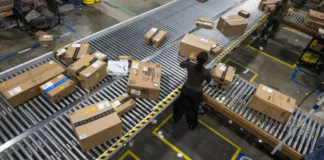 Taxa de 25 de lei pe coletele Temu, Shein și AliExpress dispare. UE pune două taxe noi Taxa de 25 de lei pe coletele Temu, Shein și AliExpress dispare. UE pune două taxe noi