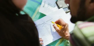 Un profesor din Timiș a declarat 575.000 de lei din meditații la ANAF Un profesor din Timiș a declarat 575.000 de lei din meditații la ANAF