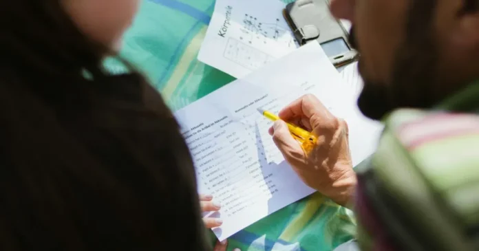 Un profesor din Timiș a declarat 575.000 de lei din meditații la ANAF Un profesor din Timiș a declarat 575.000 de lei din meditații la ANAF